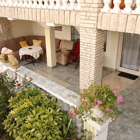 Apartments Kata Шибеник Экстерьер фото